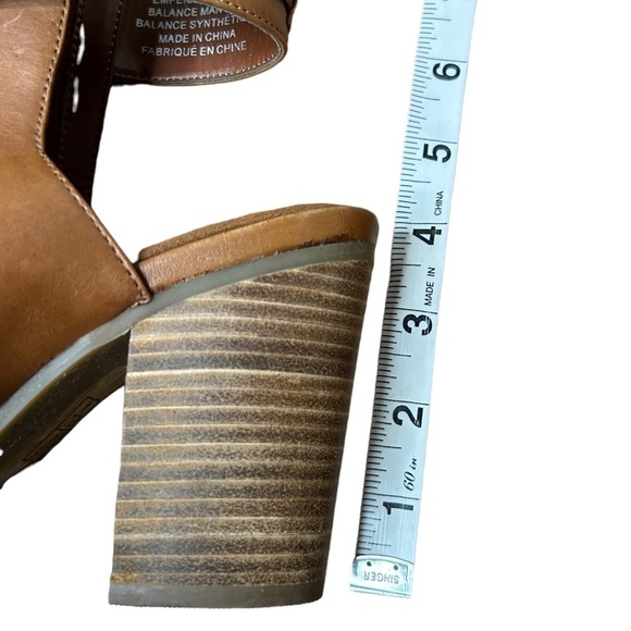 AEROSOLES Square Up Womens Leather Boots - Picture 9 of 10